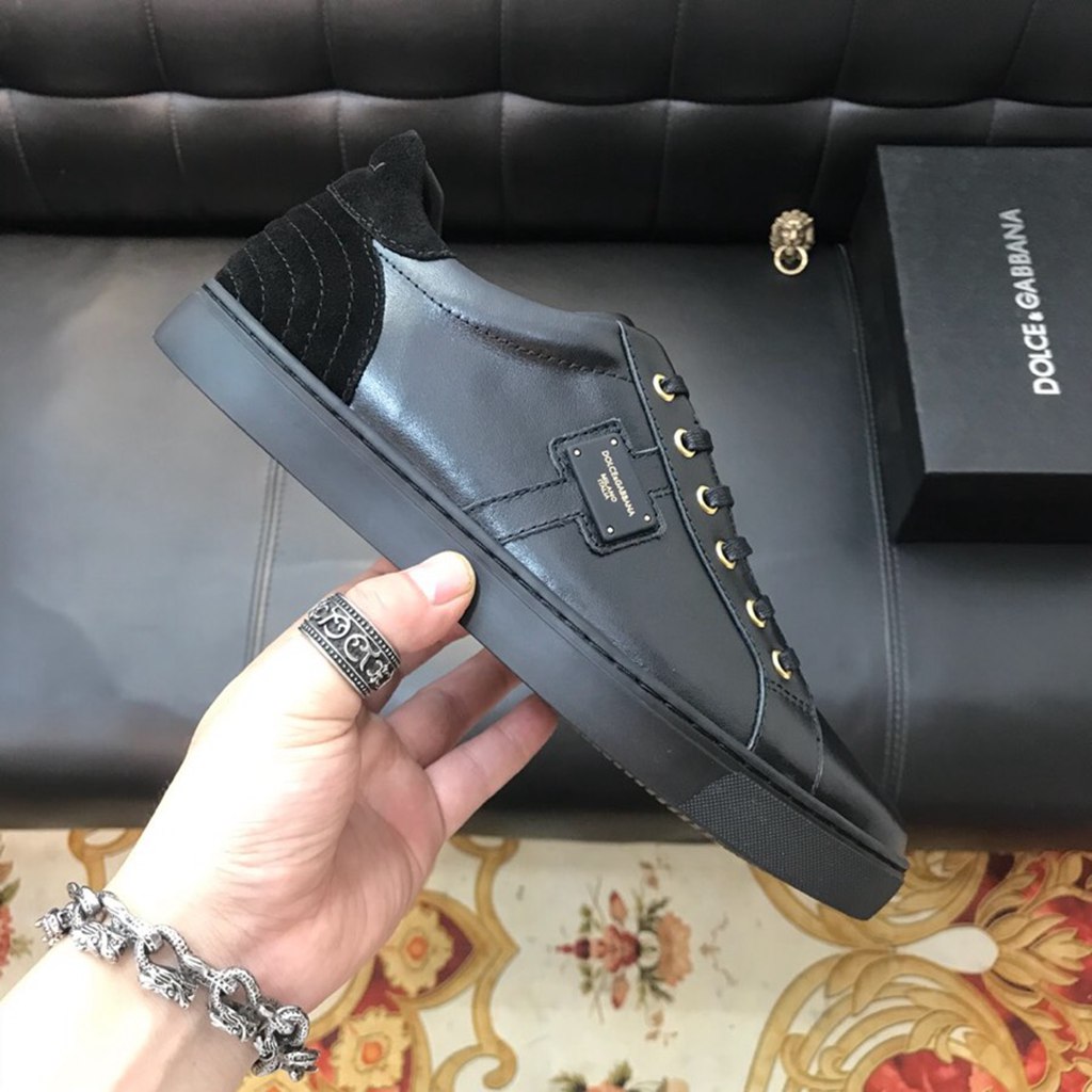 D*G sneaker